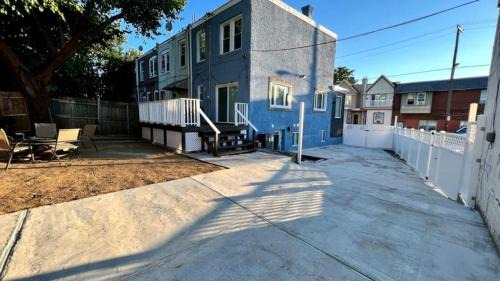 Frankford House | Sweet Casa - Fully Equipped 4br & Free Parking