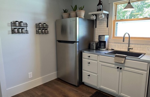 River West Cottage | Sweet craftsman bungalow in the heart of Bend