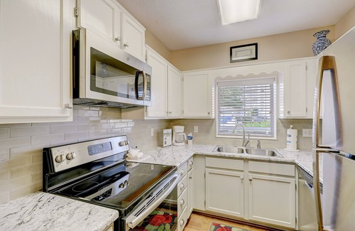 Pigeon Forge Condo | Sweet Dreams | Indoor/Outdoor Pools + On-Site Gym & Lazy River!