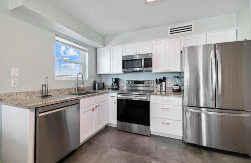 Gulf Shores Apartment | Sweet Dreams
