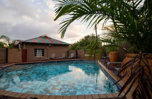 Victoria Falls House | Sweet Holiday Homes