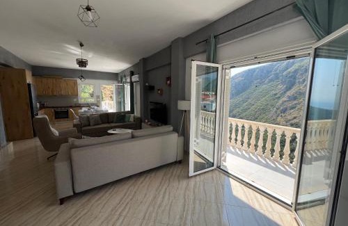 Himare House | SWEET HOME 1