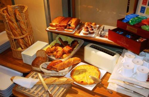 Belley Hotel | Sweet Home