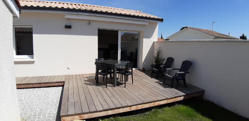 Saint-Medard-en-Jalles Apartment | Sweet home