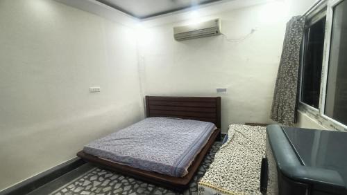 Lajpat Nagar Apartment | Sweet home