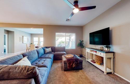 Canyon Trails West House | Sweet Home Sherman