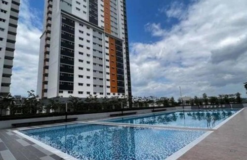Baru Sikamat Apartment | Sweet Homestay Experience