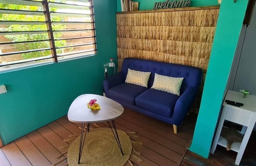 Mahina Apartment | Sweet little studio by the sea in a family area surrounding.