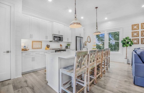 Gulf Shores House | Sweet Mama's 4 bedrooms, 4 baths Cottage, beach access, pool! SLEEPS 12