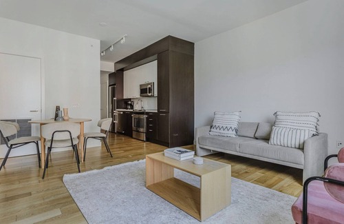 Navy Yard Apartment | Sweet Navy Yard 1BR w/Gym, Balcony, W/D, Doorman & A/C, by Blueground