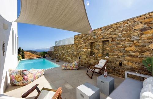 Lefkes Villa | Sweet Path Villa