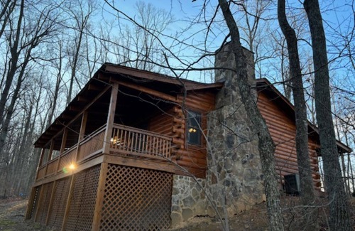 Stanardsville Cabin | Sweet Reunion | 2 Bed, 1 Bath