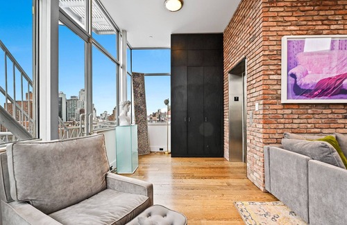 Bowery Apartment | Sweet Serenity