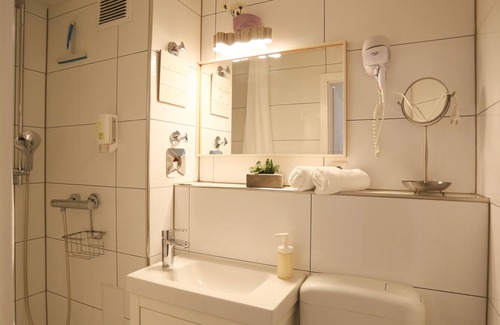 Mannheim City Centre Apartment | Sweet Studio | Super Central | 5min to Paradeplatz