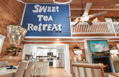 Ellijay House | Sweet Tea Retreat up on the hill in Cossawattee River Resort Ellijay