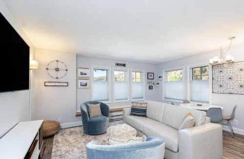Telluride House | Sweet Updated Ski in Ski out 1 bedroom Etta Place Too Condo