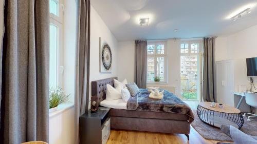 Magdeburg Apartment | SweetHome - Business-Apartment mit Küche, Terrasse, Stellplatz