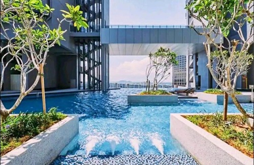 Taman Melaka Raya Apartment | SweetLavenderLovely#SeaView#Privatebathtub#Netflix#FreeParking#OneHall&OneRoomWithBalconys#ImperioResidence