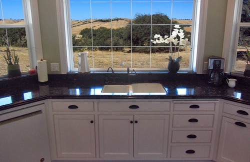 Paso Robles House | SWEETLIFE VILLA. BEAUTIFUL HOME, PRIVATE, GORGEOUS VIEWS