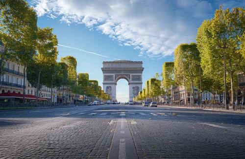 Champs-Elysees Apartment | Sweett - Boccador