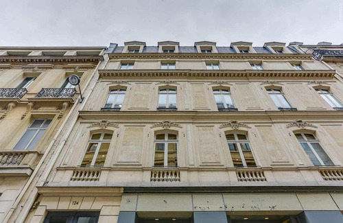 Faubourg-du-Roule Apartment | Sweett | Champs-Elysees I