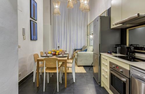 Gothic Quarter Apartment | Sweett - Gothic
