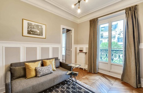 Saint-Germain-des-Pres Apartment | Sweett | Saint Germain IV