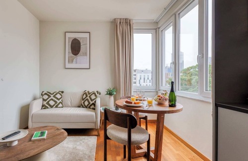 Upper Town Apartment | Sweett | Suite Mas B-42 Studio - Split Level