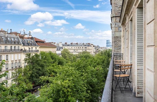 Faubourg-du-Roule Apartment | Sweett | Wagram Suite III