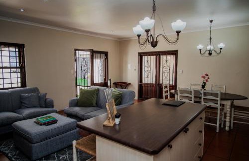 Swellendam House | Swellendam Self Catering