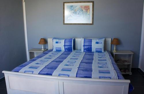 Yzerfontein Apartment | Swept Away Guesthouse
