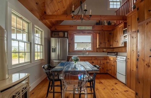 Nantucket Cottage | Swept Away - Madaket Beachfront