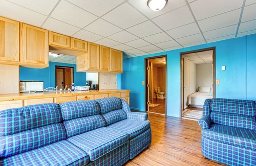 Bear Lake House | Swim, Fish & Explore: Quiet Bear Lake Gem!