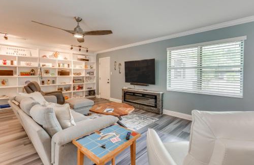 Northeast Pensacola House | Swim, Golf and Relax Family Gem on Emerald Coast