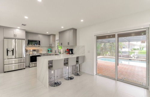 Caloosahatchee Cottage | Swim, Golf & Explore: Pet-friendly Cape Coral Home