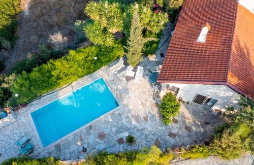 Pissouri Villa | Swimmers' Paradise