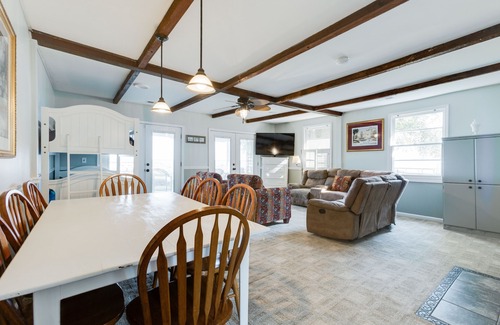 Russellville House | Swimmin’ Hole 2 - lakefront getaway with back porch living, dock & boat launch
