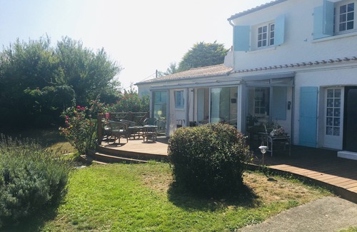 Saint-Hilaire-de-Riez House | Swimming pool house 10/12pers