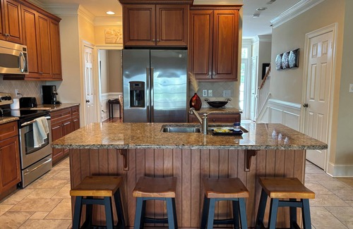 Rehoboth Beach House | Swing Into Vacation! 3BR Golf-View Townhouse, 3 En Suites, Pool, Great Price!