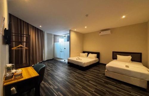 Sepang Hotel | Swing & Pillows - KLIA 1 KLIA 2, Sepang