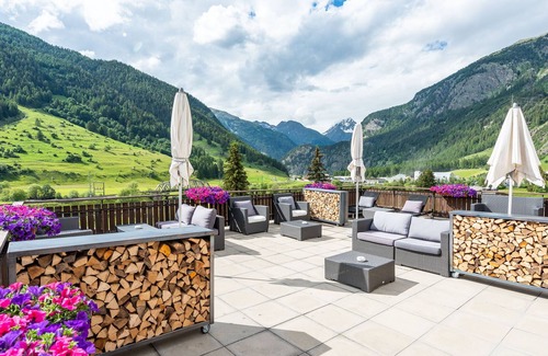 Zernez Hotel | Swiss Lodge Zernez