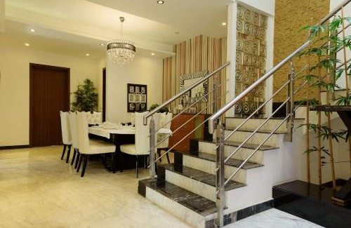 Narasapura Bed & Breakfast | Swiss Royal Suites