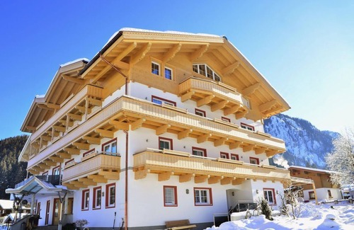 Schonbach House | Swiss stone pine suite - Hotel Grundlhof