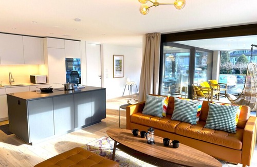 Interlaken Apartment | SwissHut Modern 5min Interlaken West Station - Apart. Rugen 2