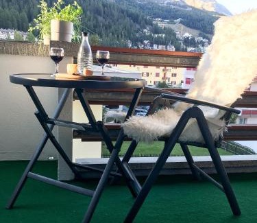 Sankt Moritz-Bad Apartment | SWISSME - Neu-Seeblick-Balkon-Parkplatz-Nahe Bergbahn
