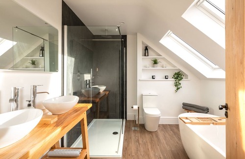 Llanfaethlu Other | Swn Y Mor - Stunning Anglesey beachside holiday home