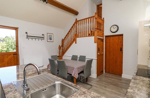 Bryn-crug Cottage | SWN Y NANT, family friendly, character holiday cottage in Tywyn