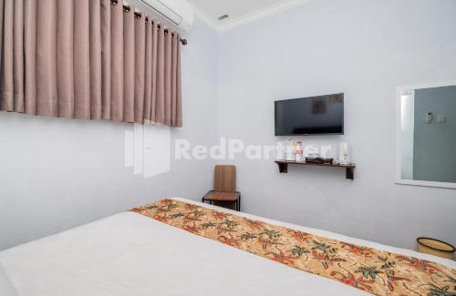 Klojen Hotel | Swun Stay Inn At Sawahan Mitra RedDoorz