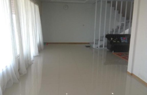 Parongpong Villa | Syariah Runia villa
