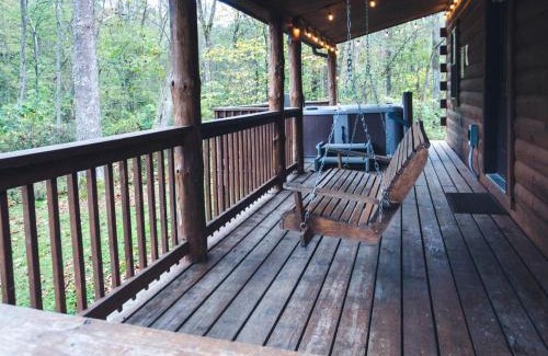 Rockbridge House | Sycamore - by The Chalets